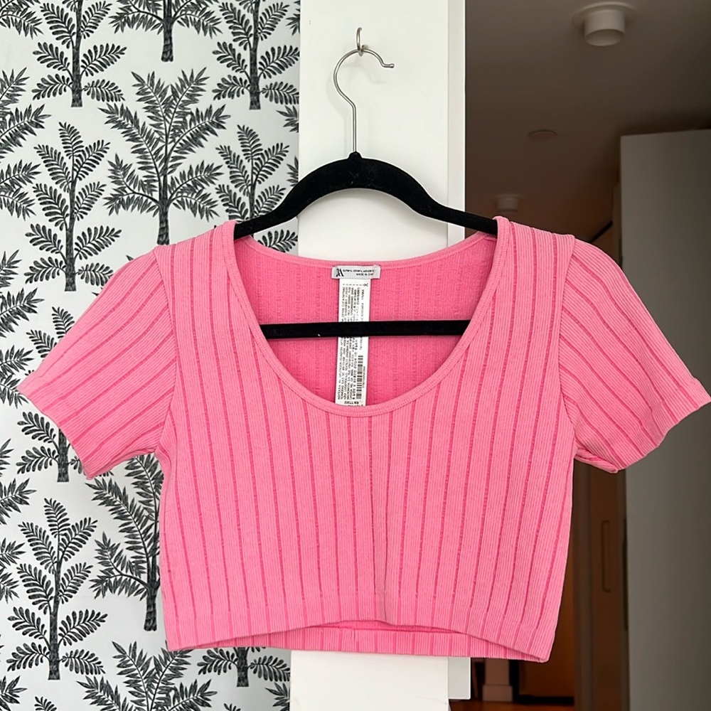 ZARA pink crop top 💖